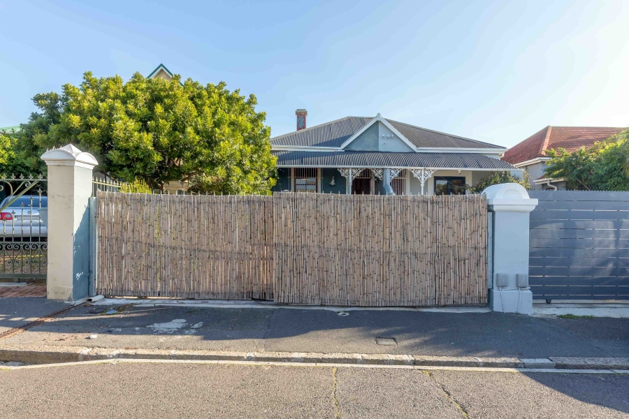2 Bedroom Property for Sale in Observatory Western Cape